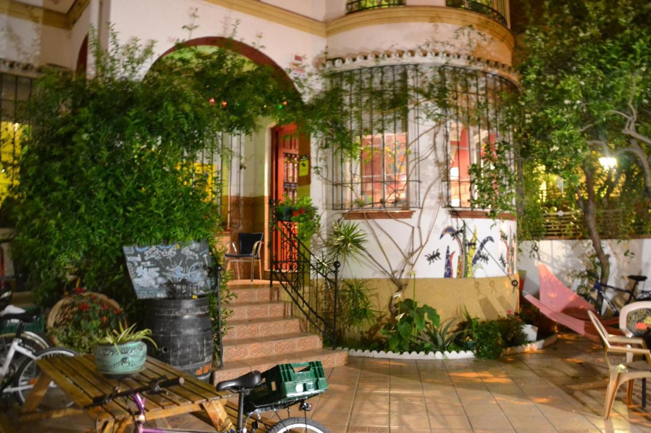 Casa Babylon Backpakers Hostel Málaga Exterior foto