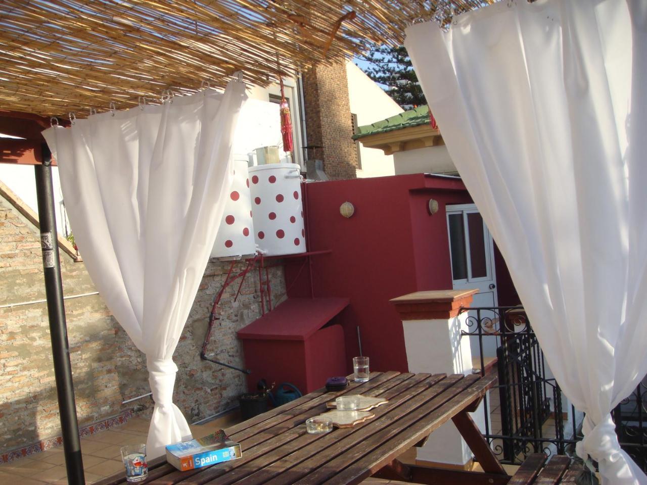 Casa Babylon Backpakers Hostel Málaga Exterior foto